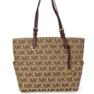 Michael Kors Jet Set Logo Bag